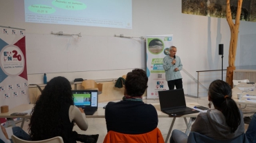 1732887397_photo_5931702328493195756_y